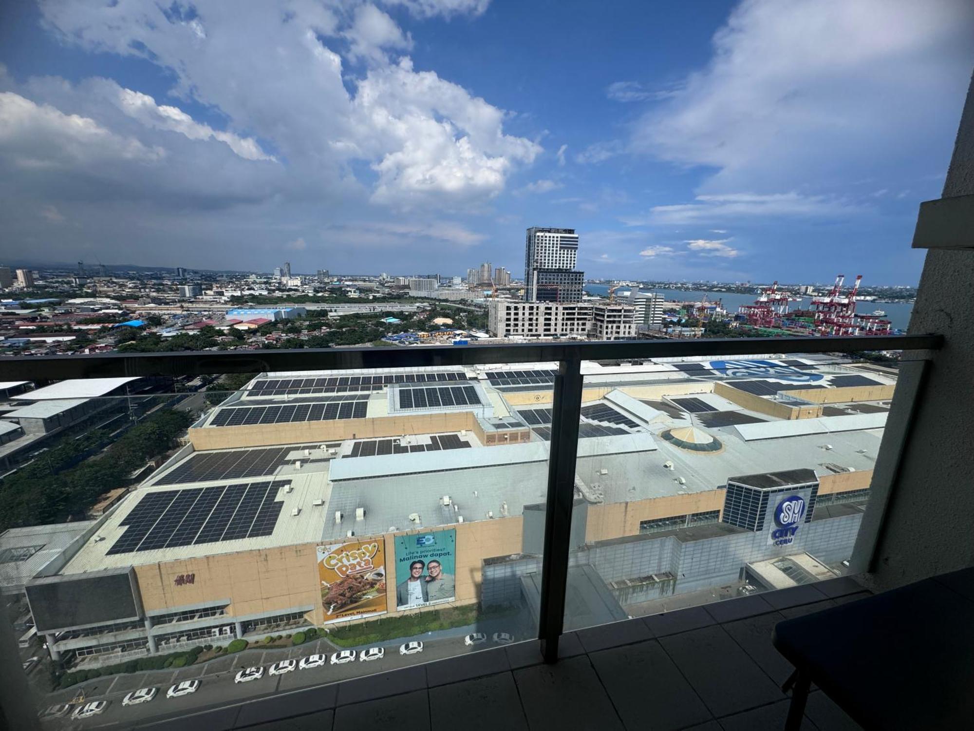Luxanos Condo Place- Sunvida Tower Cebu ภายนอก รูปภาพ
